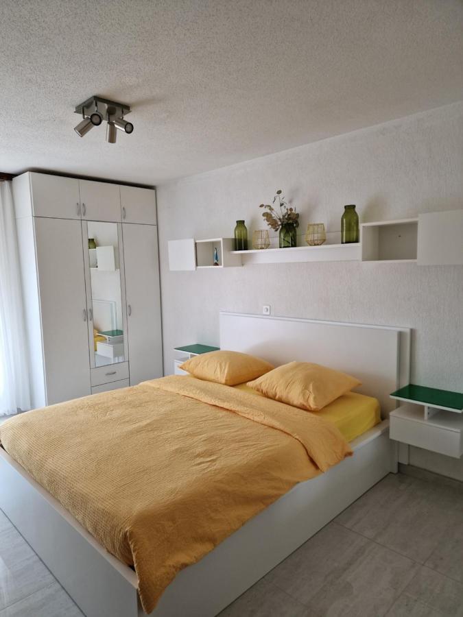 Opal Apartment Muralto Luaran gambar