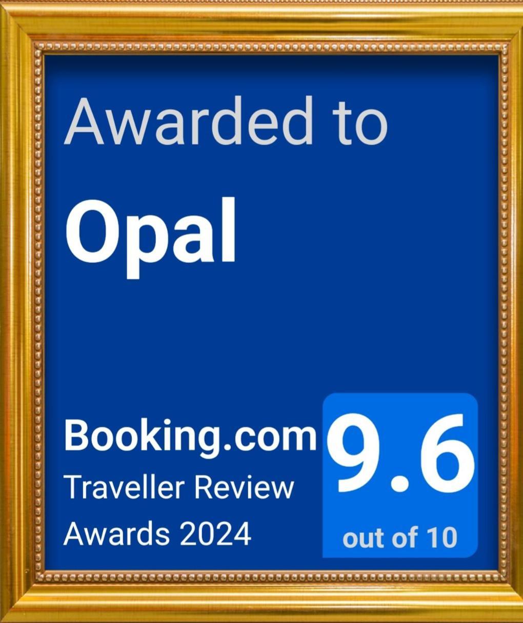 Opal Apartment Muralto Luaran gambar